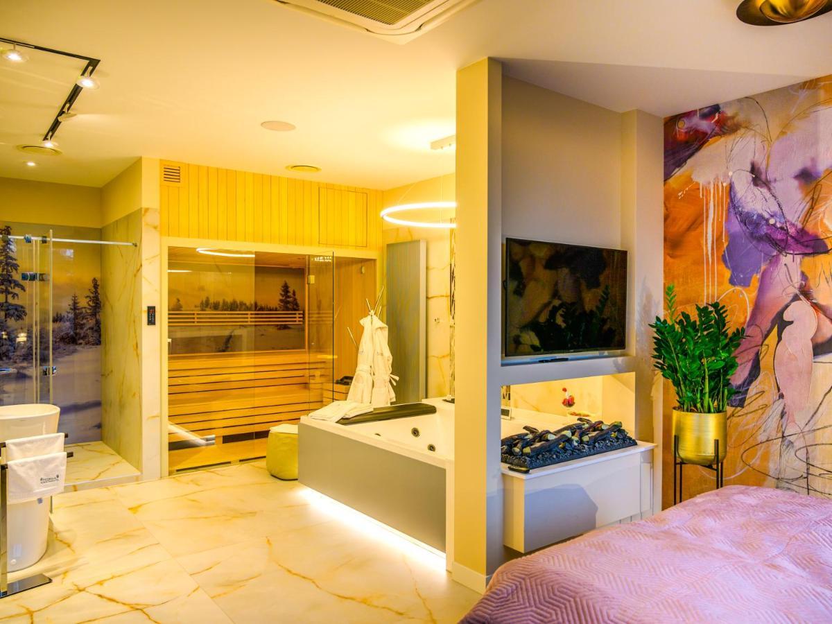 Pietryna Apartments Luxury - Sauna , Jacuzzi , Bezposrednio Przy Ul Piotrkowskiej 罗兹 外观 照片