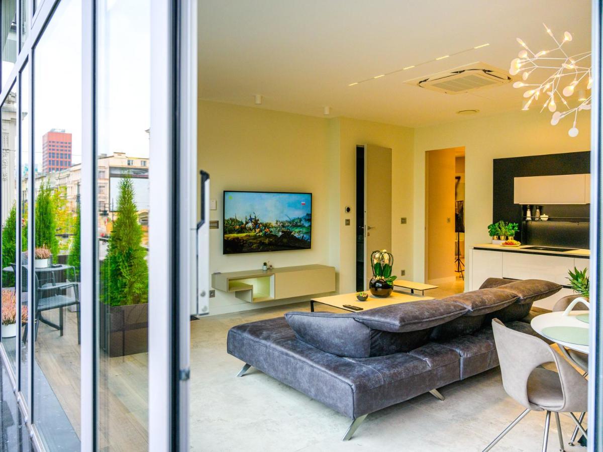 Pietryna Apartments Luxury - Sauna , Jacuzzi , Bezposrednio Przy Ul Piotrkowskiej 罗兹 外观 照片