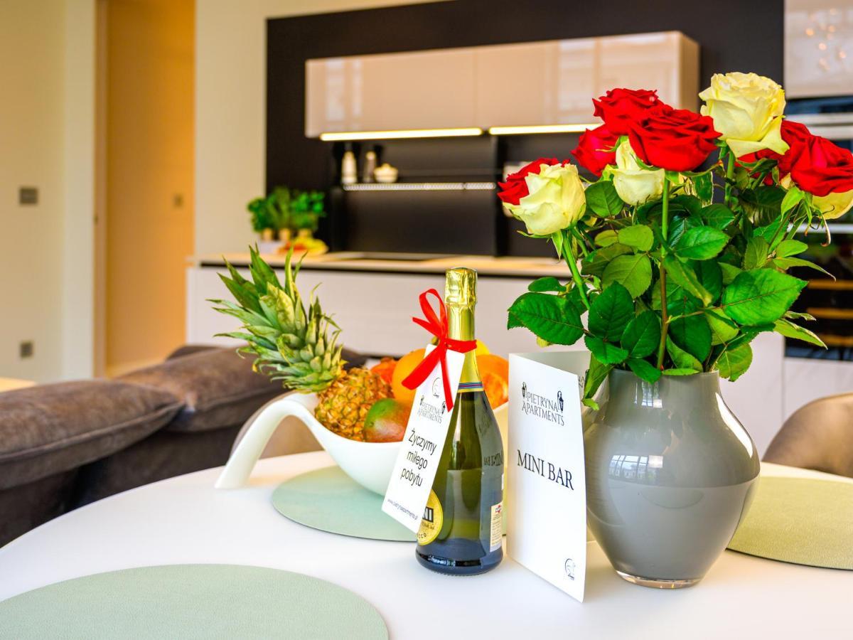 Pietryna Apartments Luxury - Sauna , Jacuzzi , Bezposrednio Przy Ul Piotrkowskiej 罗兹 外观 照片